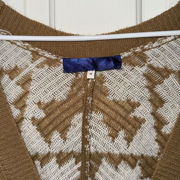 Woman’s Aztec Print Knit Sweater Short Sleeve Poncho Shawl Brown Pink White Sz M - Picture 4 of 9